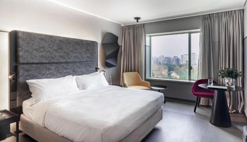 Executive King Room