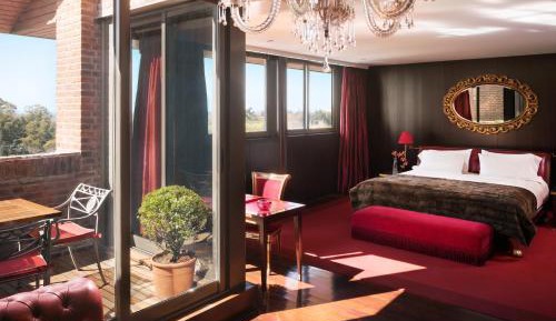 Presidential King Suite