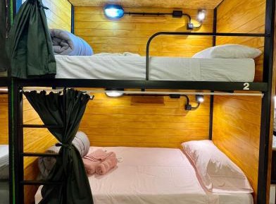 6-Bed Mixed Dormitory Room