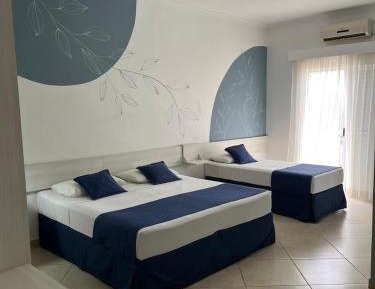 Luxury Triple Room