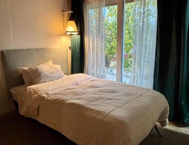 Single Room with Private Bathroom