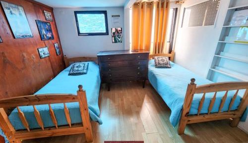 Mixed Dormitory Room
