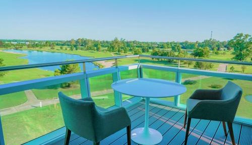 Corner King Suite with Terrace