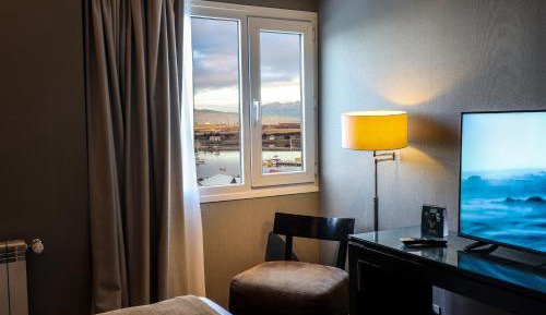 Standard Room with Bay View
