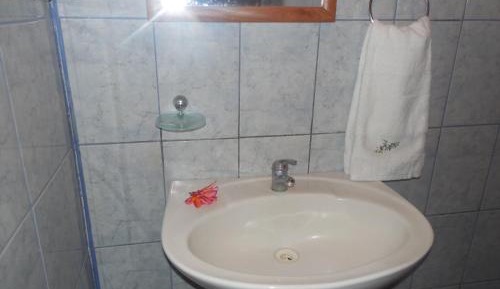 Standard Single Room with Shared Bathroom