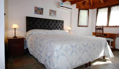 Bungalow (6 Adults)