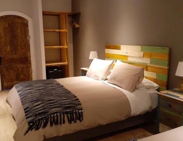 Triple Room with Private Bathroom