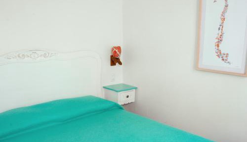 Standard Single Room with Shared Bathroom