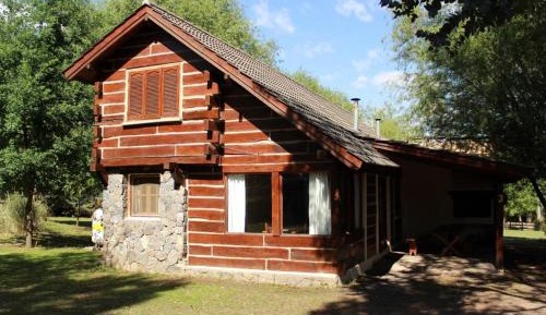 Three-Bedroom Bungalow (8 Adults) 
