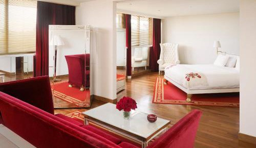 Porteño King Suite