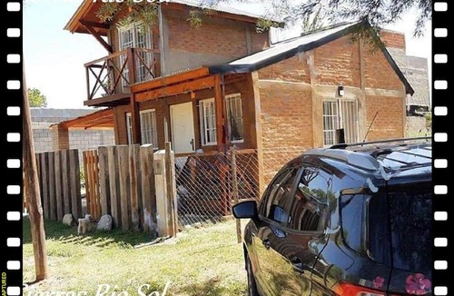 Santa Maria House | Spectacular Cabin in front of the River and the Sierras !