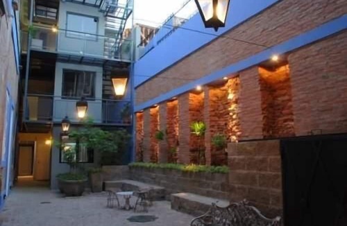 Corrientes Hotel | La Rozada Suites