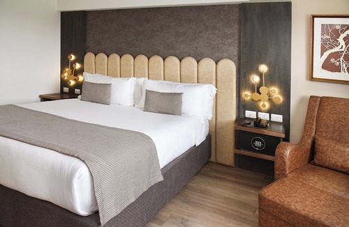 Downtown Santiago Hotel | Hotel HW Libertad