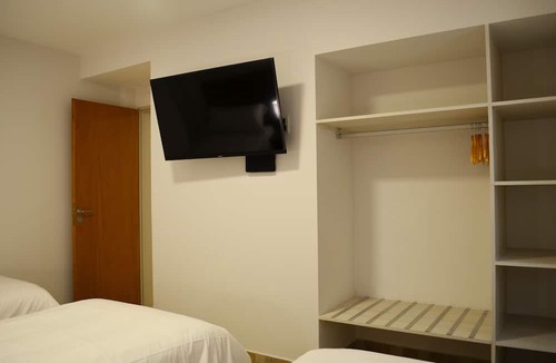 General Roca Hotel | Hotel Bait