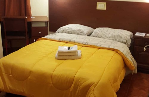 General San Martin Hotel | Hotel Paris