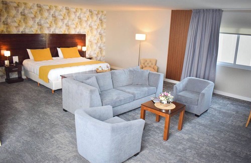 Lisandro Olmos Hotel | Howard Johnson by Wyndham La Plata