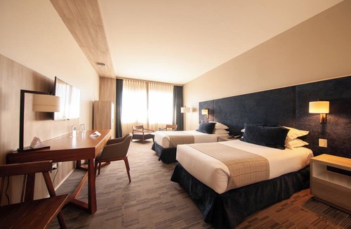 Linares Hotel | Hotel Parada Linares