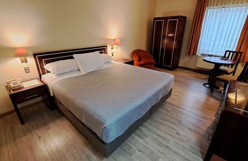 Los Angeles Hotel | Diego de Almagro Los Angeles
