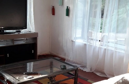 Pirque Hostel | Hostal Cruceral Pirque