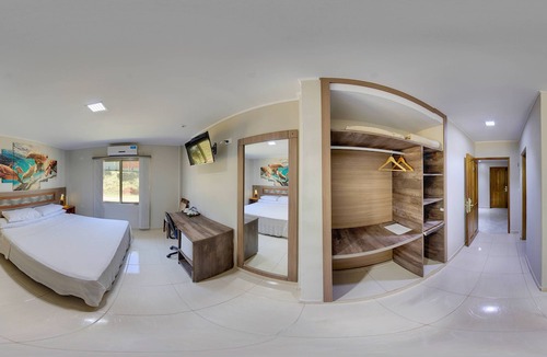 Dos de Mayo Hotel | Austral Hotel