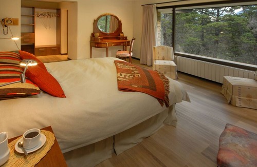 Centro House | Amazing 4 Bedroom Chalet in Arelauquen AG6