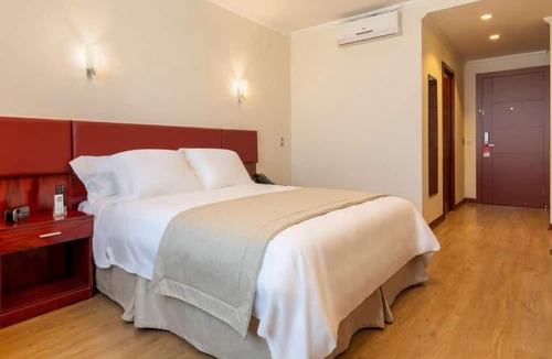Las Rejas Hotel | Nobile Hotel Estación Central