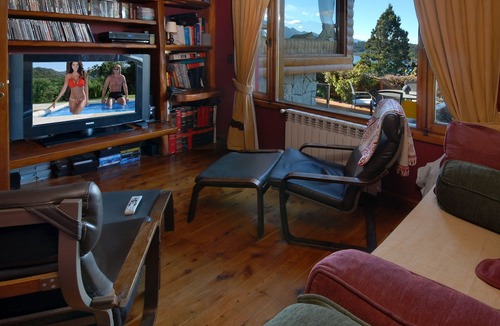 San Carlos de Bariloche House | Magnificent Home with Lake Vistas H14