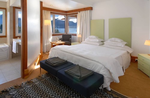 Victoria Island Hostel | Isla Victoria Lodge