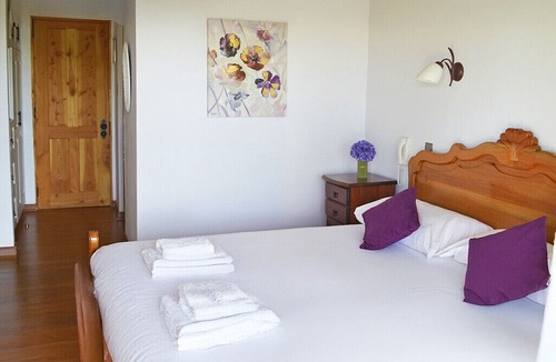 Santa Cruz Hotel | La Perla Hotel