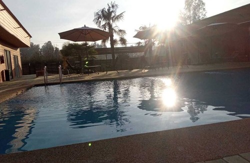 Manzano Hostel | Glamping Domos Lago rapel