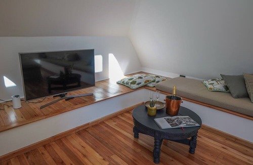 Cerro Alegre Apartment | Altillo Puerto Claro