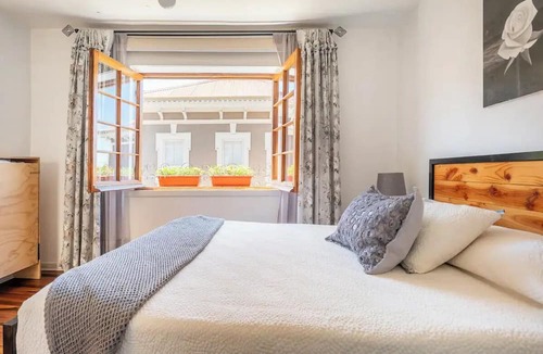 Cerro Alegre Hostel | Hostal Casa Fibonacci
