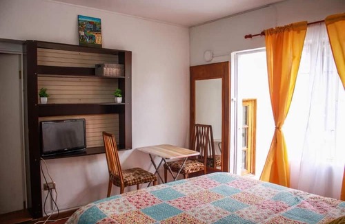 Vina del Mar Hostel | Hostal Entreorientes