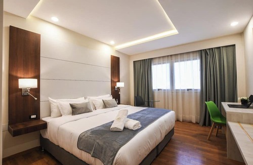 Centro Hotel | Innovo