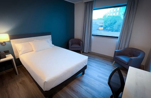 Pudahuel Hotel | Hotel Diego de Almagro Pudahuel Aeropuerto