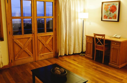 Province of Tierra del Fuego Hotel | Altos Ushuaia Hotel & Resto