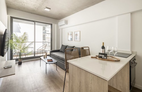 Nunez Apartment | Top Rentals Deheza