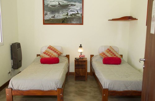 Puerto Madryn House | La Tosca Hostel