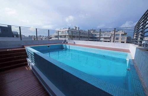 Palermo Apartment | Designer studio in Palermo H with open balcony & pool