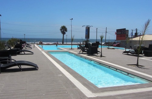 La Serena Apartment | 2nd Floor WiFi La Serena Beach & Casino!