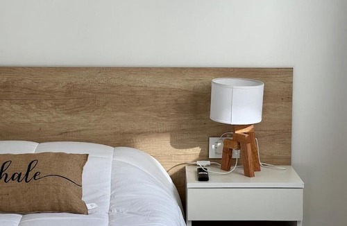 Villa Mercedes Apartment | CB Mona Suites