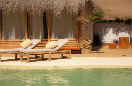 Francisco Alvarez Cabin | Tribu Eco Beach