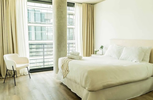 Victoria Apartment | RentUp Suites Palmas Park Buenavista
