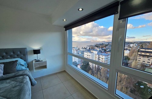 Centro Apartment | Torre O`Connor by InoutStays