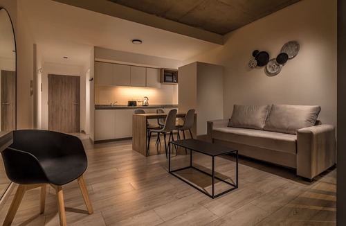 Constitucion Apartment | Hol Saenz Peña