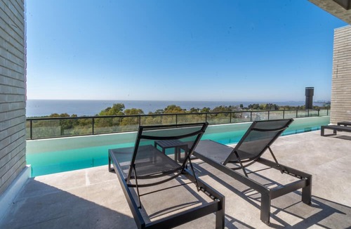 Olivos Apartment | Olivos Harbour Premium Deco Apartment 55 sqm - 400 mb WIFI - pool - gym