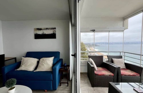 Renaca Apartment | Oceanfront Terrace Apt in Reñaca w/High-Speed