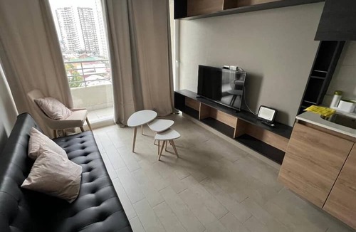 San Joaquin Condo | Loica Host