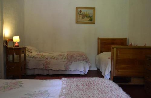 Bulnes Bed & Breakfast | La Casa de Adobe Natural y Más