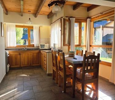 Esquel Villa | Ayelen Andina cabaña 8